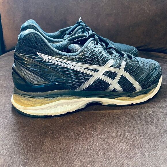 Mint condition ASICS GEL Nimbus 18 Mens Black Grey Silver 13 US 48 EUR - Picture 8 of 13